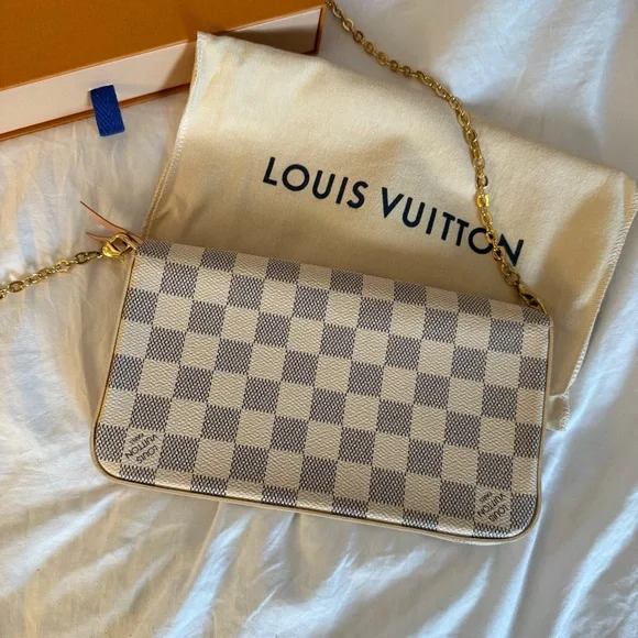 Louis Vuitton Félicie Pochette Damier Azur - Picture 16 of 16